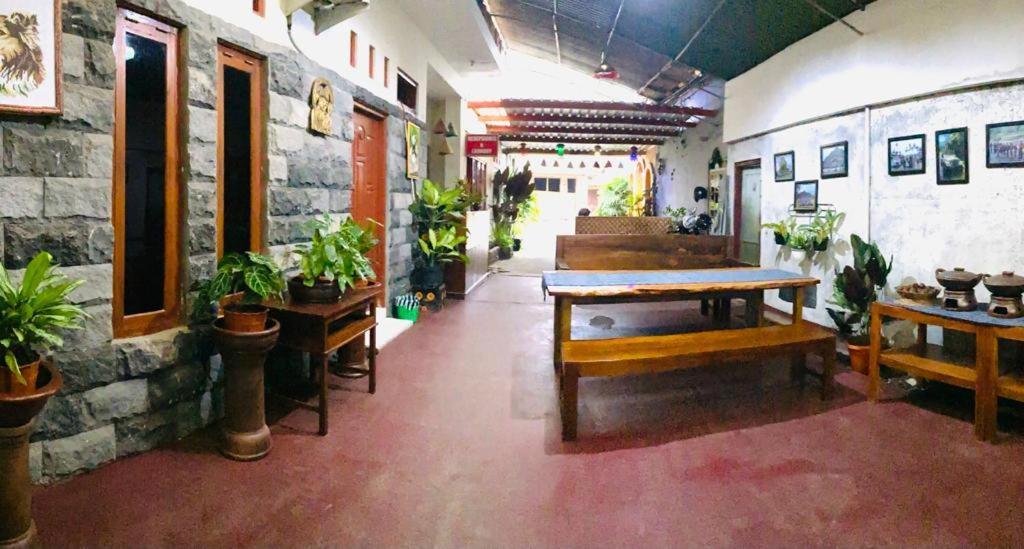 Ada Homestay Magelang Extérieur photo